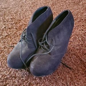 Soda black wedges women's size 7.5